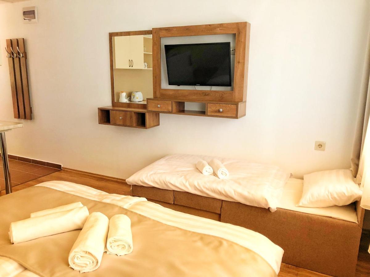 Boro Apartman Tiszafüred 外观 照片