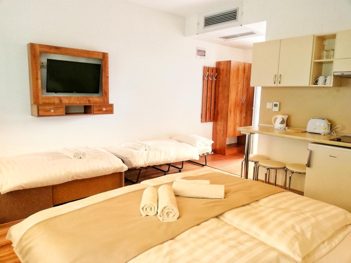 Boro Apartman Tiszafüred 外观 照片